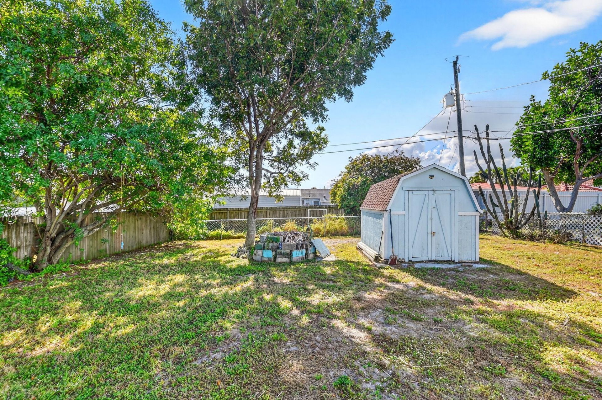 844 Bradley Street, West Palm Beach, FL 33405 Photo