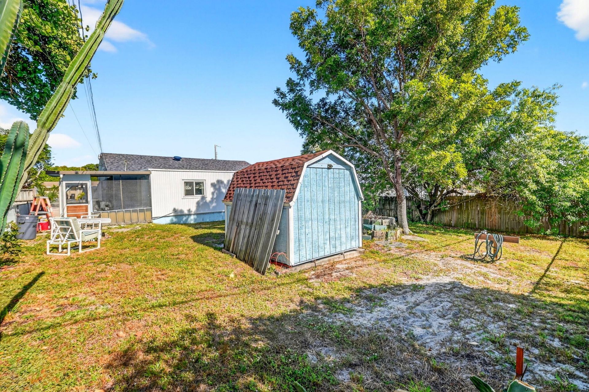 844 Bradley Street, West Palm Beach, FL 33405 Photo