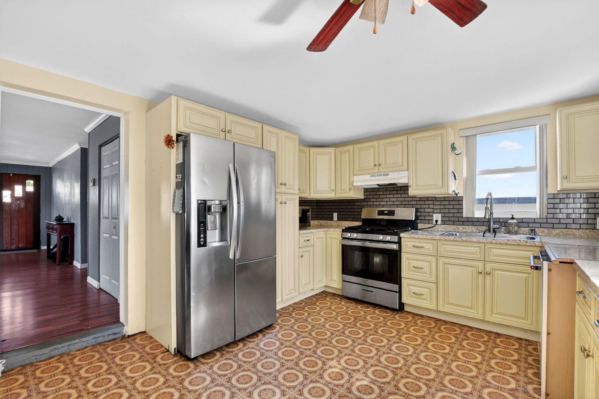 844 Bradley Street, West Palm Beach, FL 33405 Photo