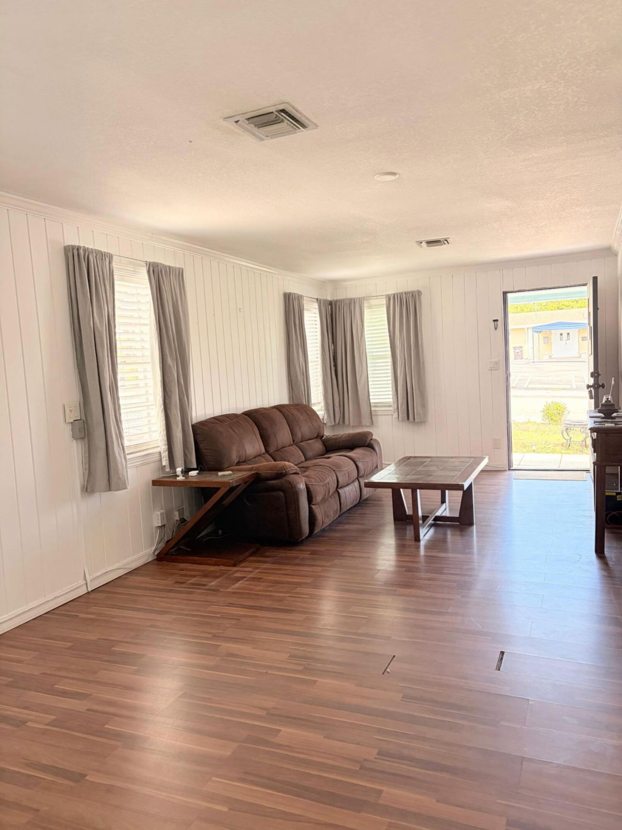 844 Bradley Street, West Palm Beach, FL 33405 Photo