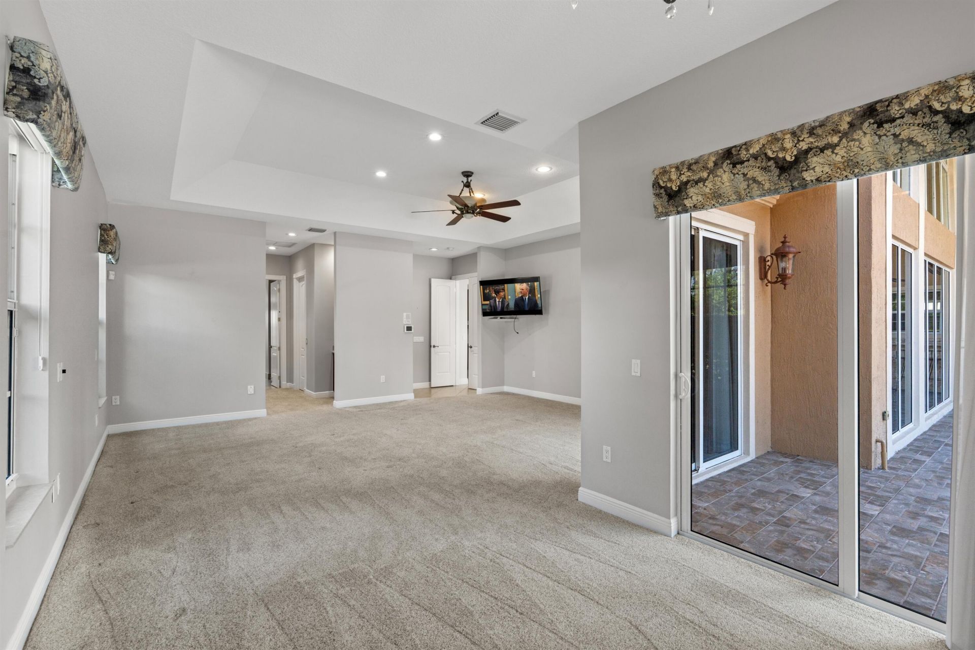 6071 NW 69th Way, Parkland, FL 33067 Photo