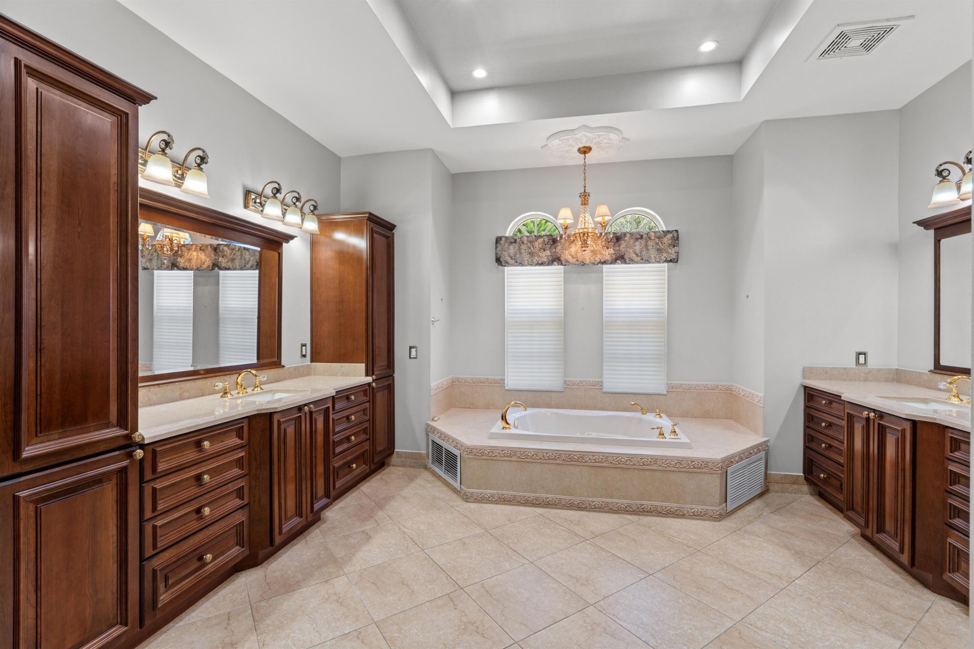 6071 NW 69th Way, Parkland, FL 33067 Photo