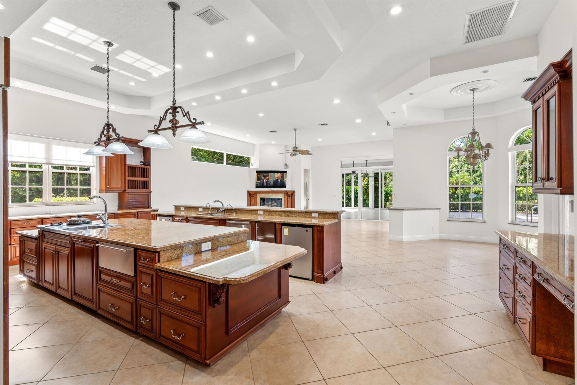 6071 NW 69th Way, Parkland, FL 33067 Photo