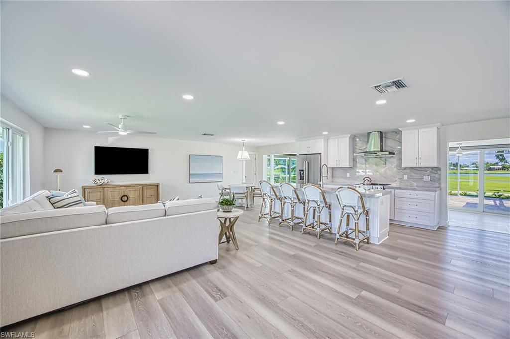 1073 Sand Castle Rd, Sanibel, FL 33957 Photo