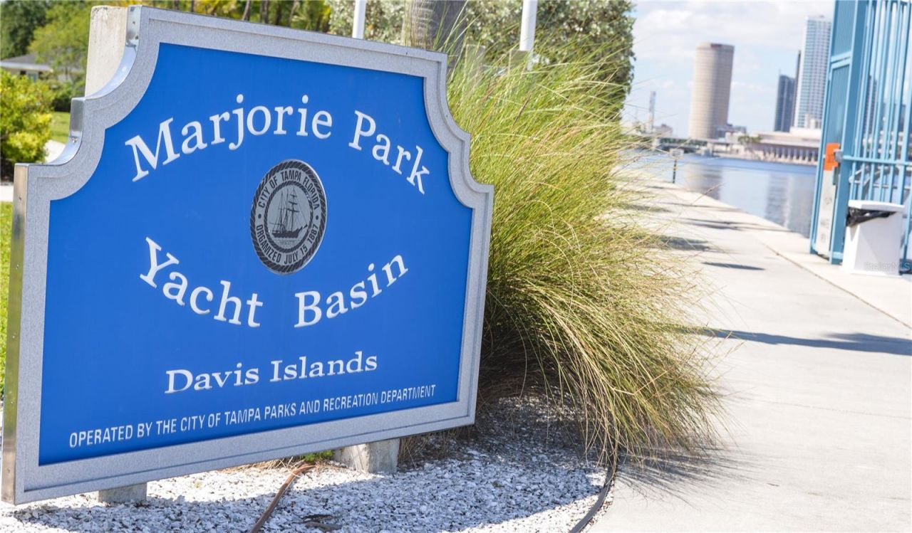 566 Rhine Avenue, Tampa, FL 33606 Photo