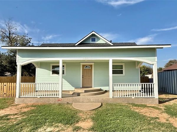 209 E 2ND Street, Blair, OK 73526