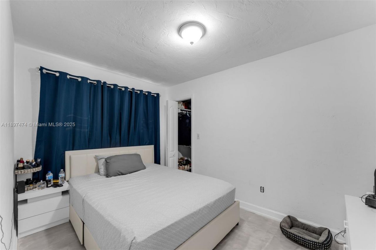 8811 SW 128th St, Miami, FL 33176 Photo