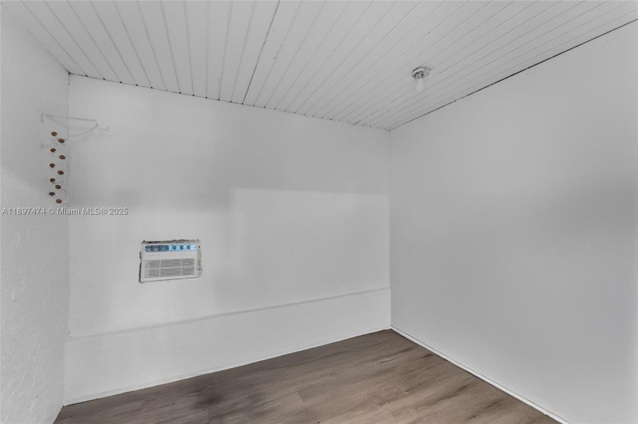 8811 SW 128th St, Miami, FL 33176 Photo