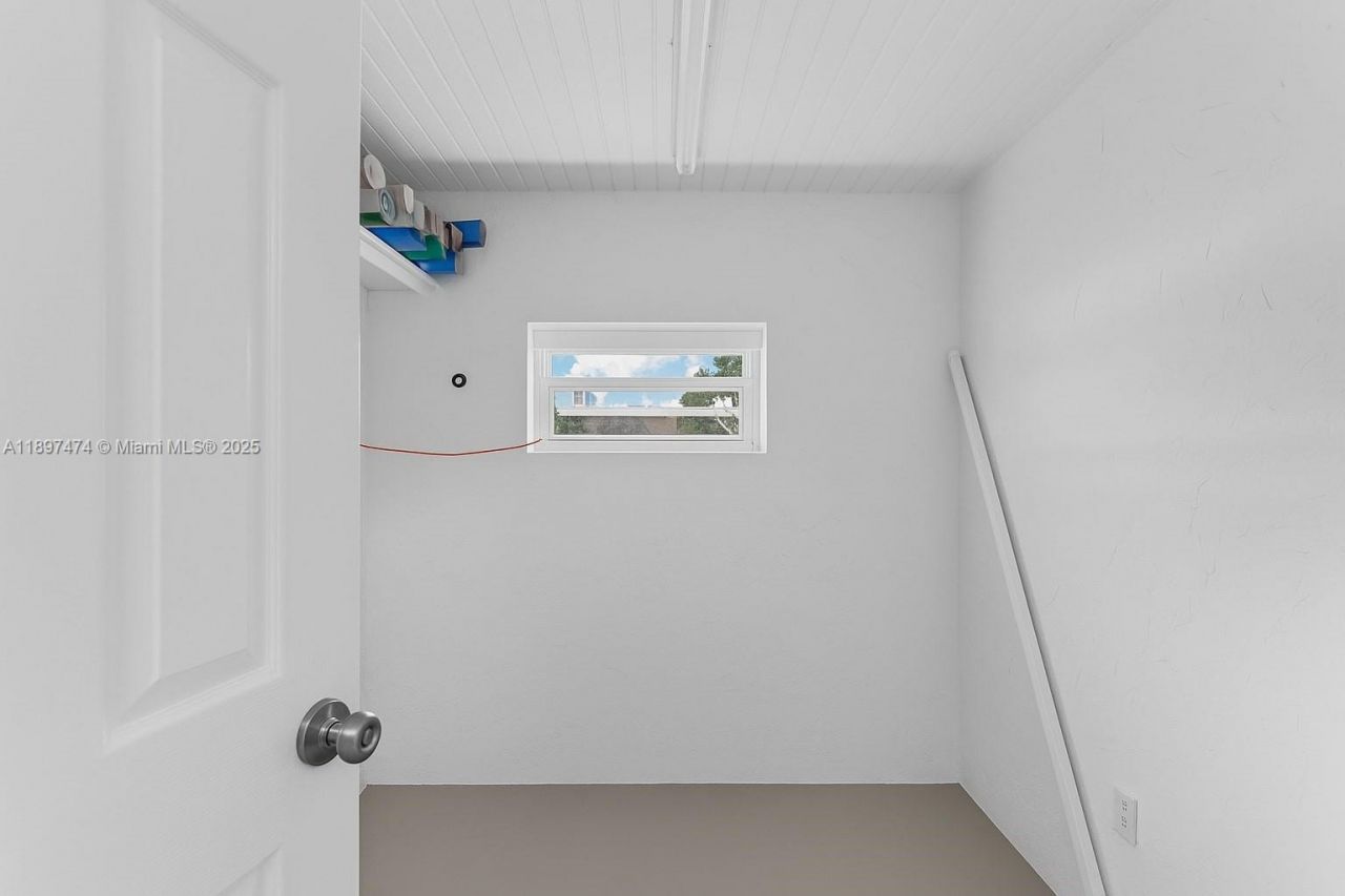 8811 SW 128th St, Miami, FL 33176 Photo