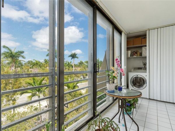 20401 NE 30th Ave, Unit 416-8, Aventura, FL 33180