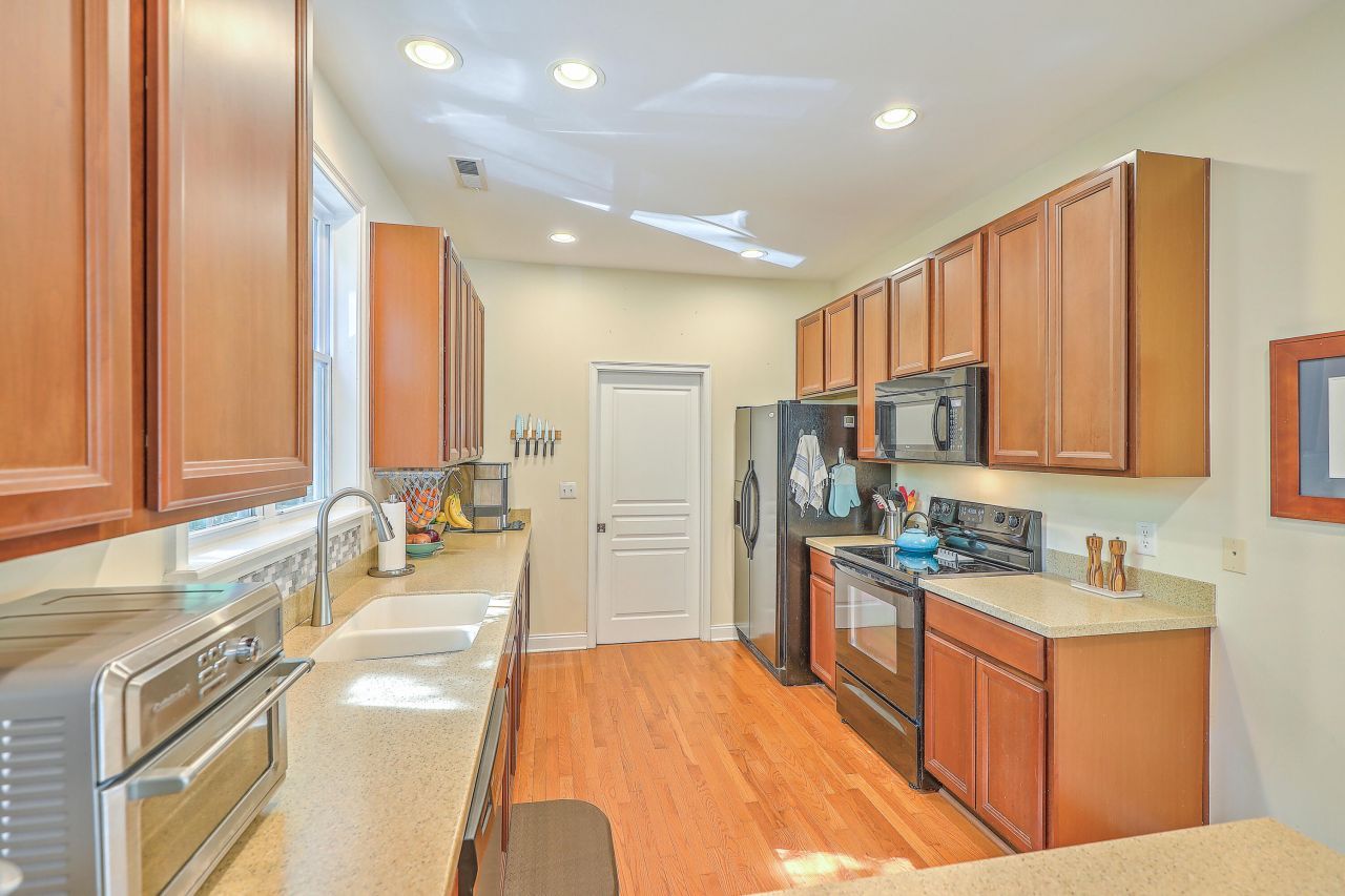 1866 Dogwood Road Photo 13