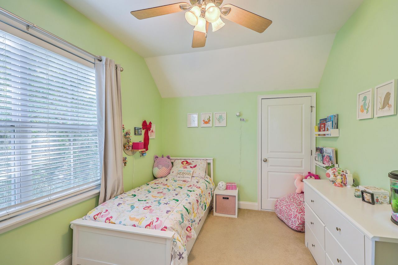 1866 Dogwood Road Photo 23