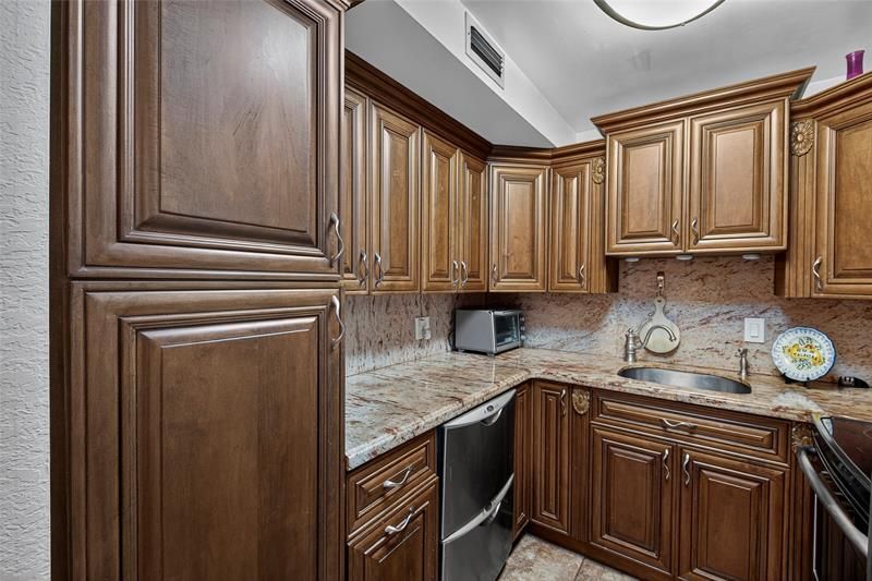 2901 NW 47th Terrace, Unit 245A, Lauderdale Lakes, FL 33313 Photo