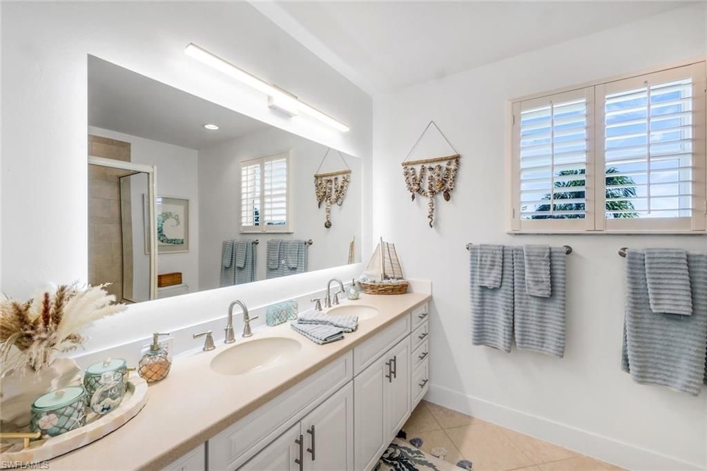 915 Pecten Ct, Sanibel, FL 33957 Photo