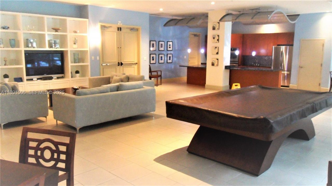 2000 N Bayshore Dr, Unit 907, Miami, FL 33137 Photo