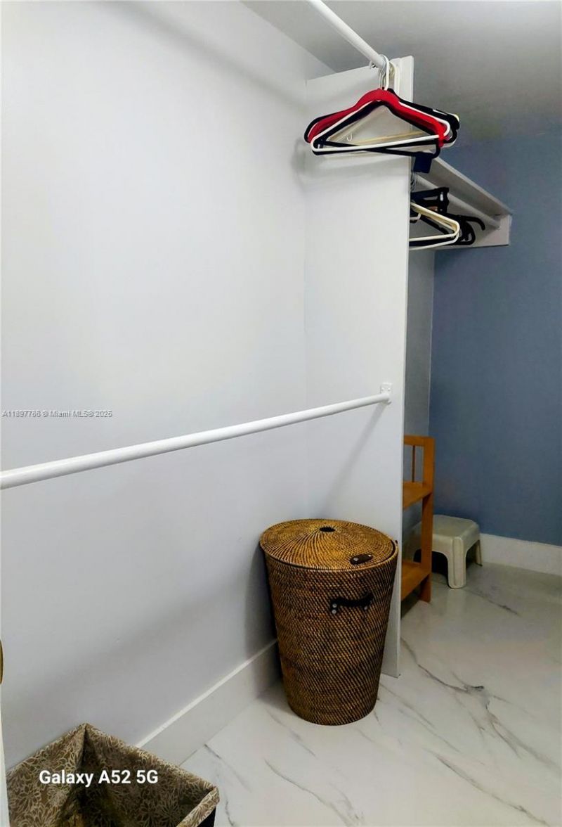 5005 Collins Ave, Unit 1523, Miami Beach, FL 33140 Photo