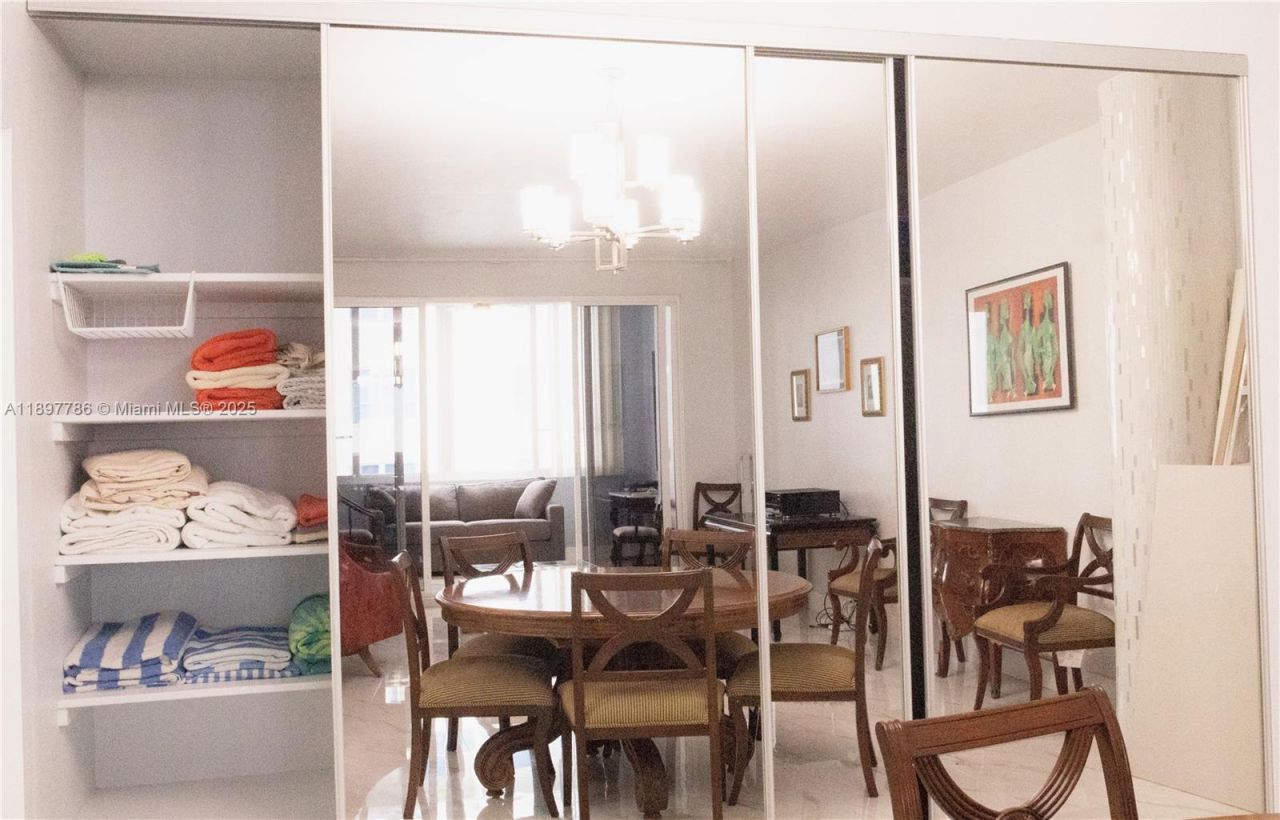 5005 Collins Ave, Unit 1523, Miami Beach, FL 33140 Photo