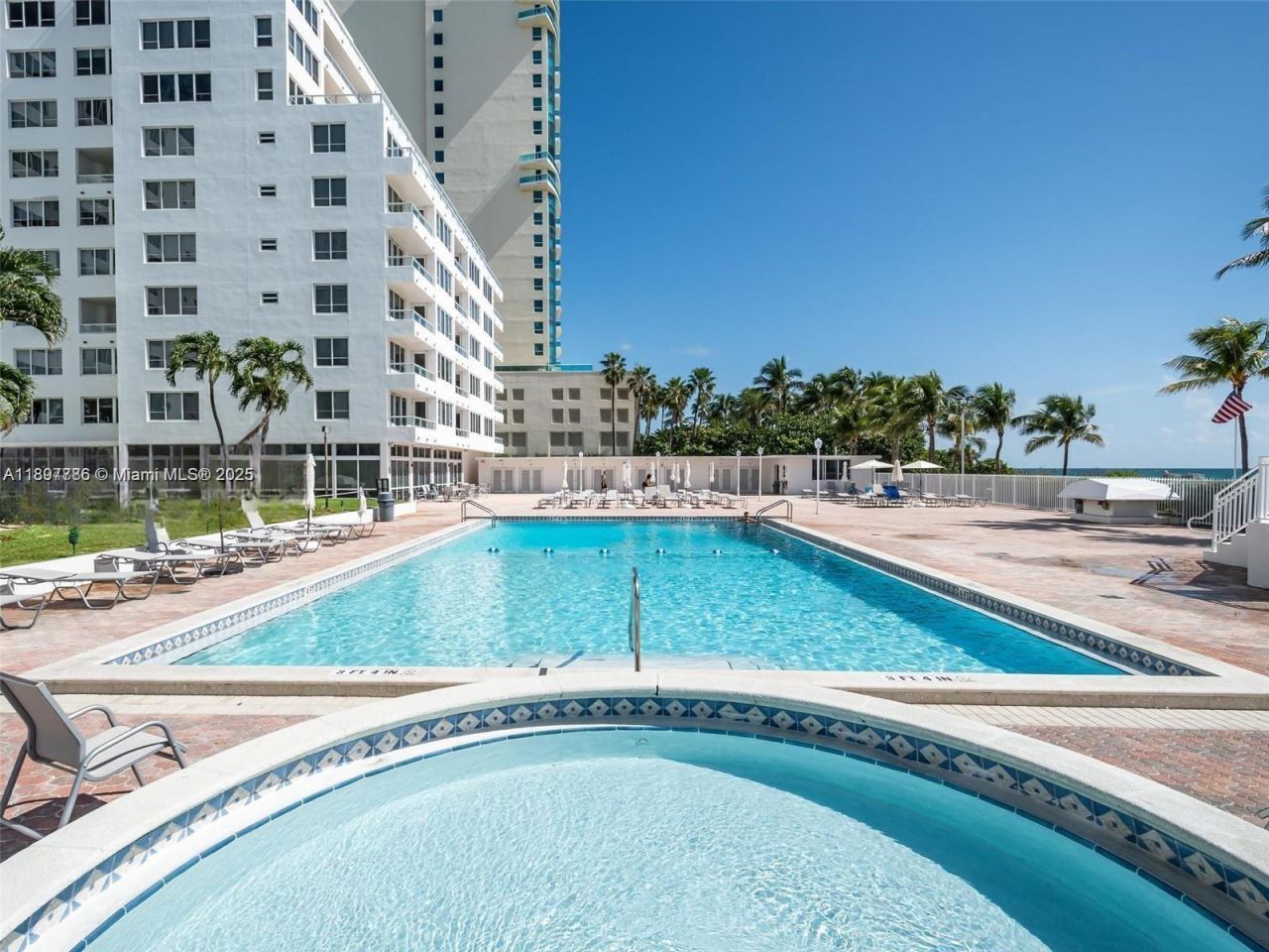 5005 Collins Ave, Unit 1523, Miami Beach, FL 33140 Photo