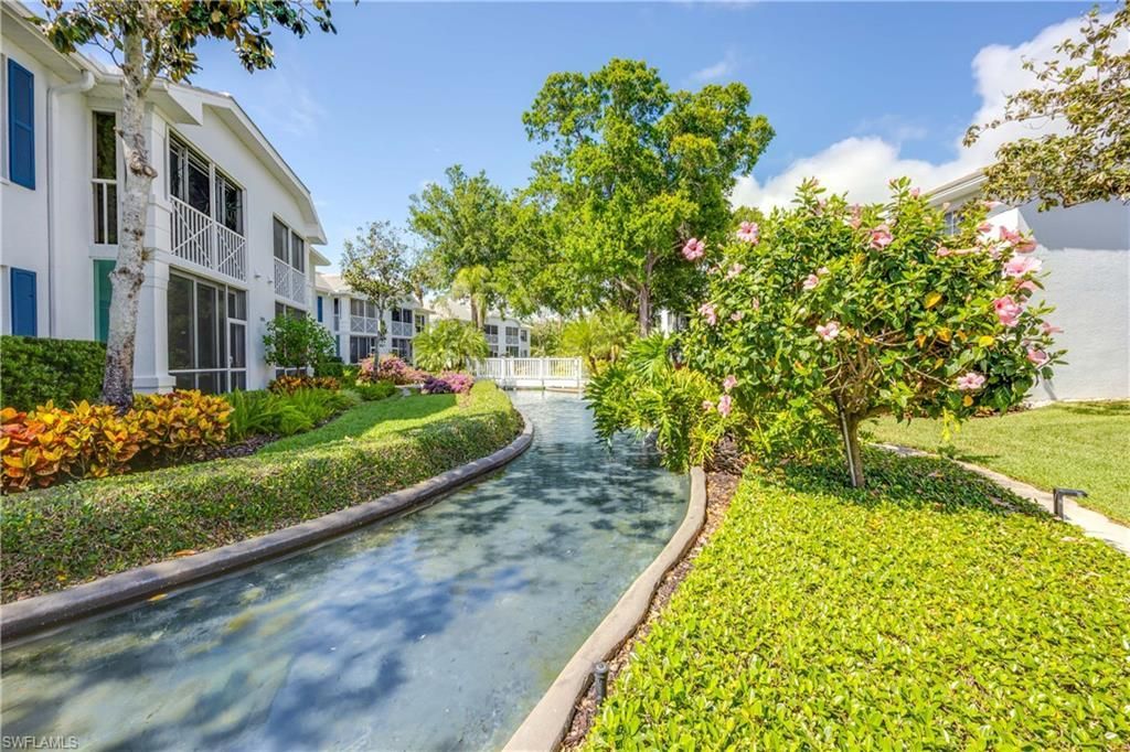 7050 Barrington Cir, Unit 202, Naples, FL 34108 Photo