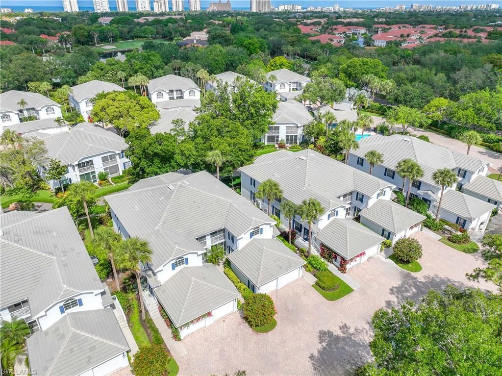 7050 Barrington Cir, Unit 202, Naples, FL 34108 Photo