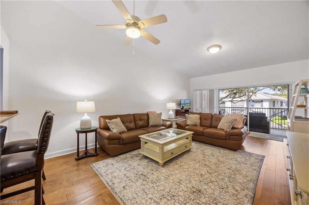 7050 Barrington Cir, Unit 202, Naples, FL 34108 Photo