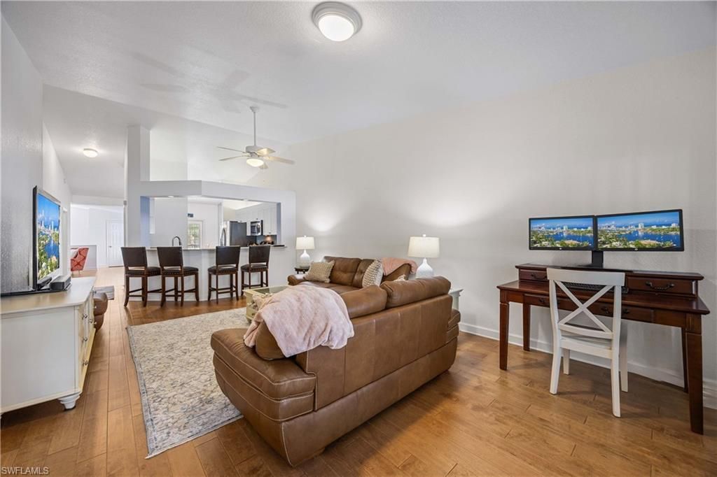 7050 Barrington Cir, Unit 202, Naples, FL 34108 Photo