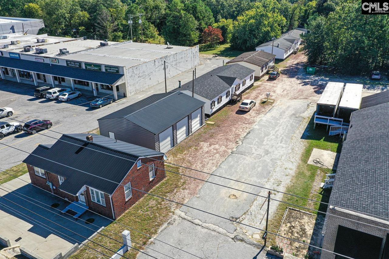 6832 Two Notch Road  Photo 7