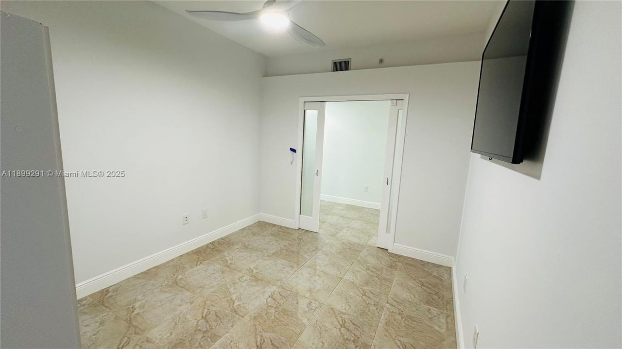 3340 NE 190th St, Unit 403, Aventura, FL 33180 Photo