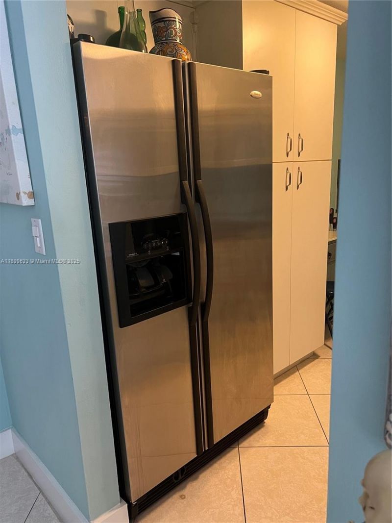 8335 SW 72nd Ave, Unit 212D, Miami, FL 33143 Photo