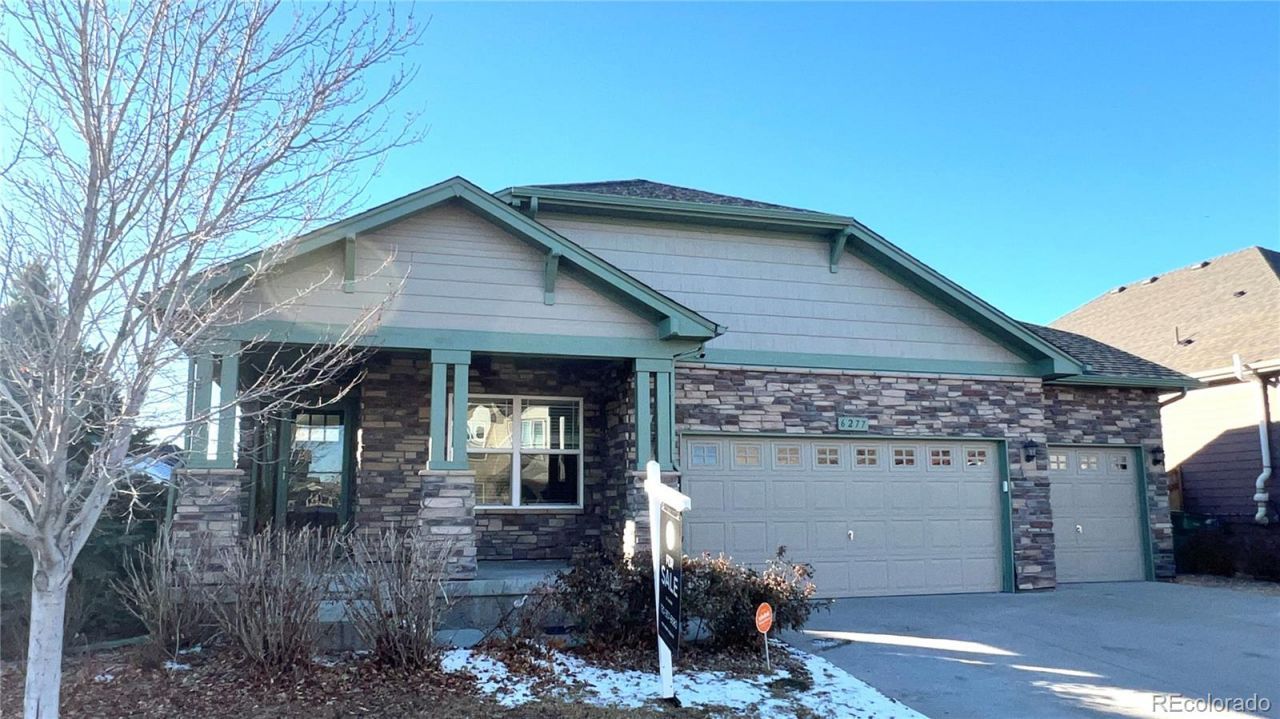 6277 N Flanders Street, Aurora, CO 80019 Main Photo