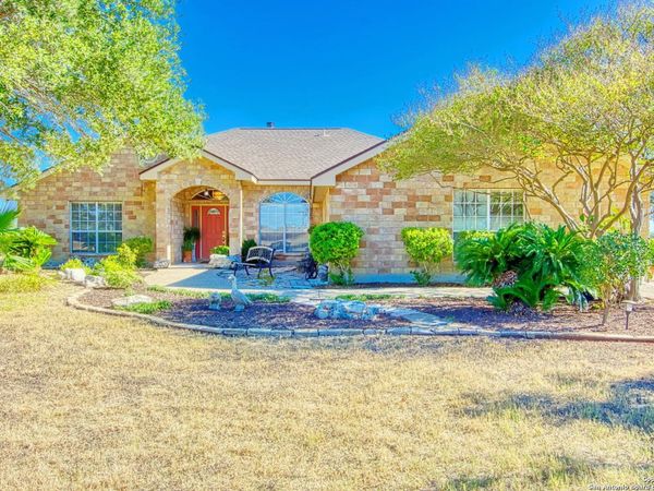 15260 Miller Rd, St Hedwig, TX 78152