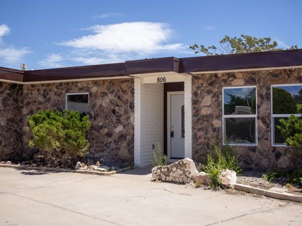 806 Oreja De Oro Drive SE, Rio Rancho, NM 87124