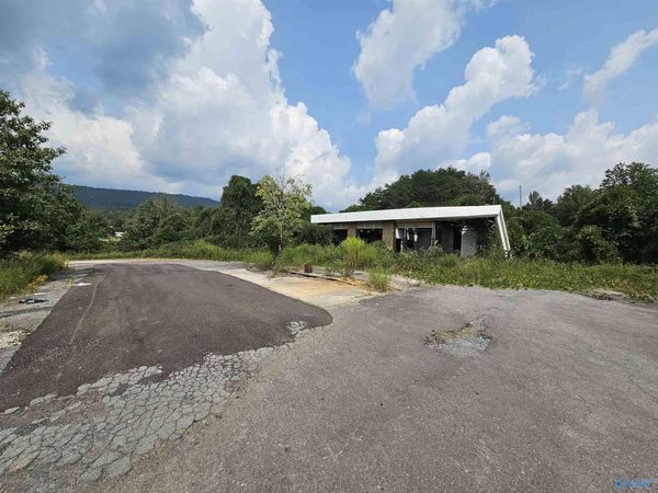 01 County Road 140, Valley, AL 35989