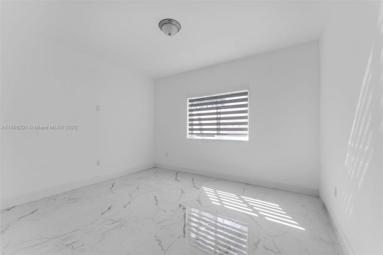 3840 SW 91st Ave, Miami, FL 33165 Photo