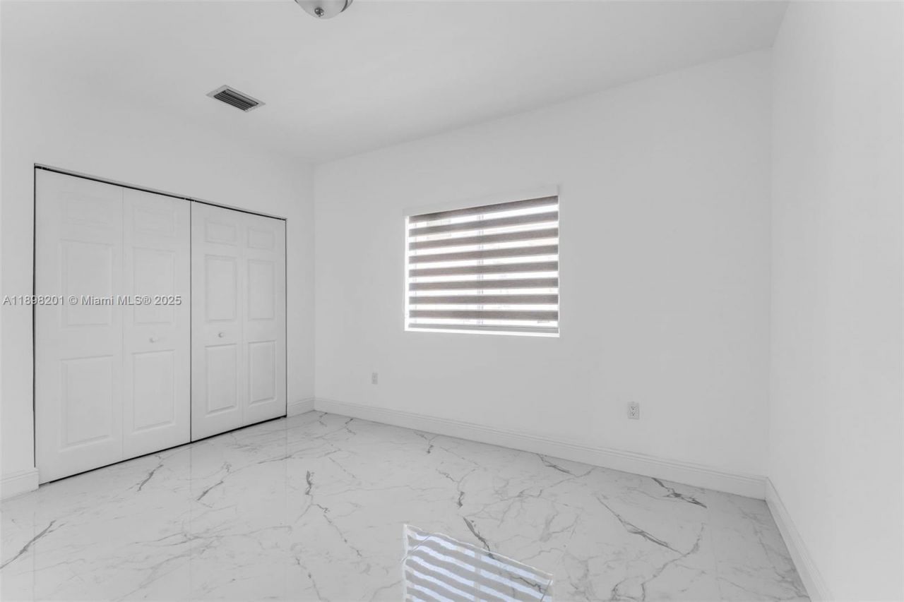 3840 SW 91st Ave, Miami, FL 33165 Photo