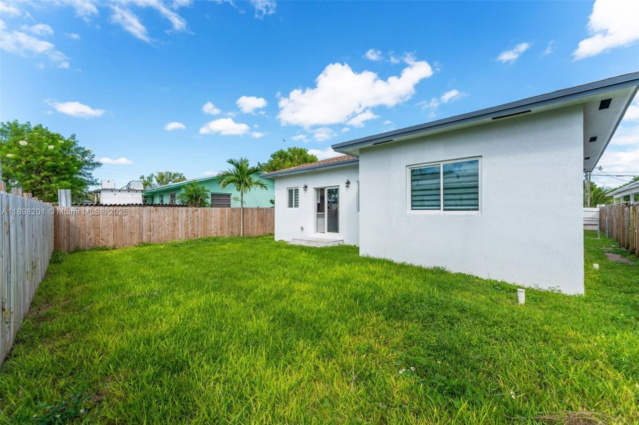 3840 SW 91st Ave, Miami, FL 33165 Photo
