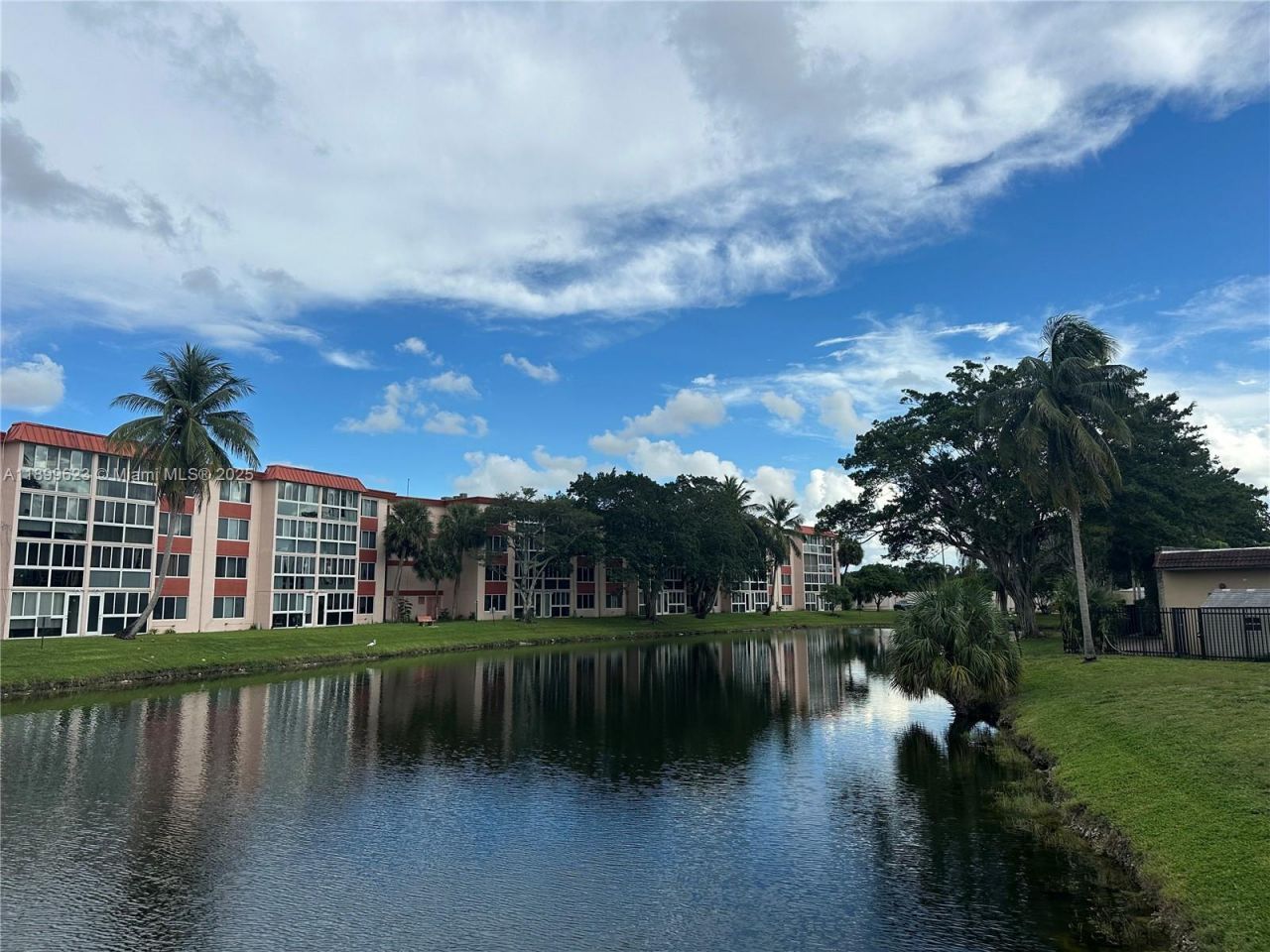 1101 NW 58th Ter, Unit 108, Sunrise, FL 33313 Photo