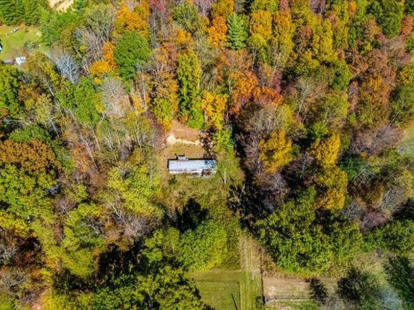 63 Cedardale Ln, Meadow Bridge, WV 25976