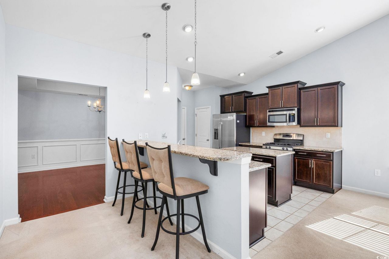 817 Arezzo Way Photo 11