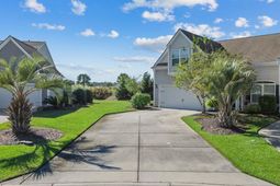 817 Arezzo Way photo 4