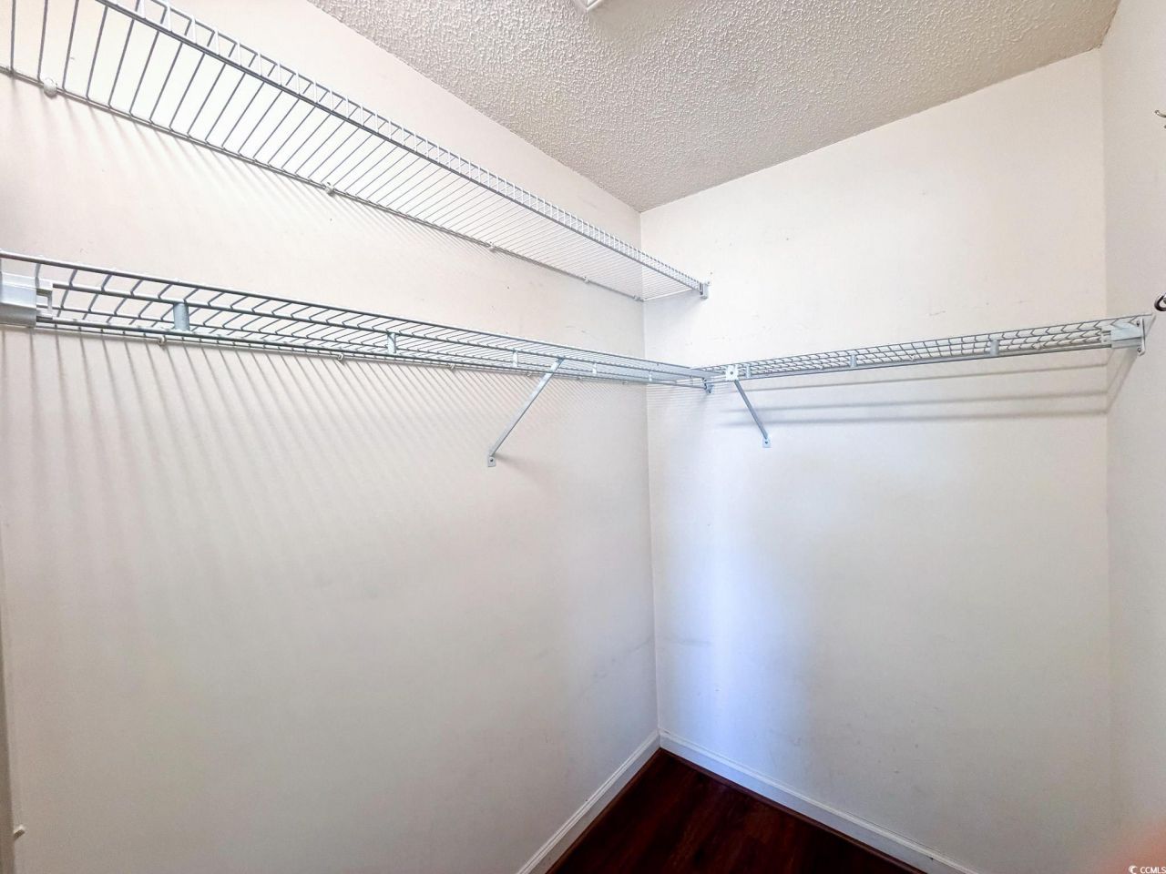 502 Gleneagles Dr. Photo 15