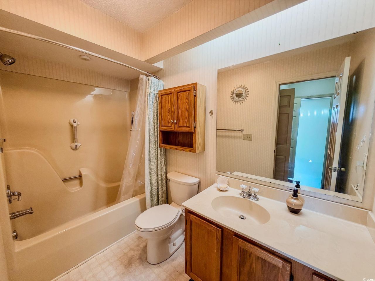 502 Gleneagles Dr. Photo 22