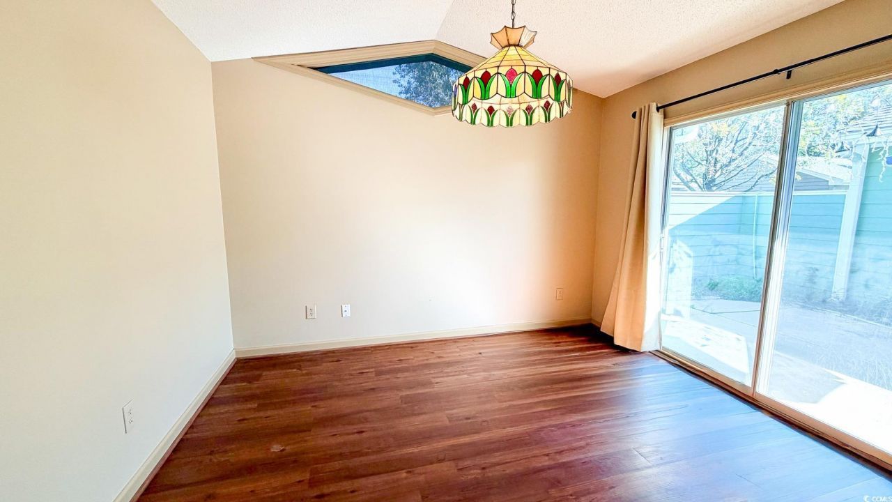 502 Gleneagles Dr. Photo 8