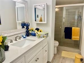 3850 Washington Street, Unit 810, Hollywood, FL 33021 Photo