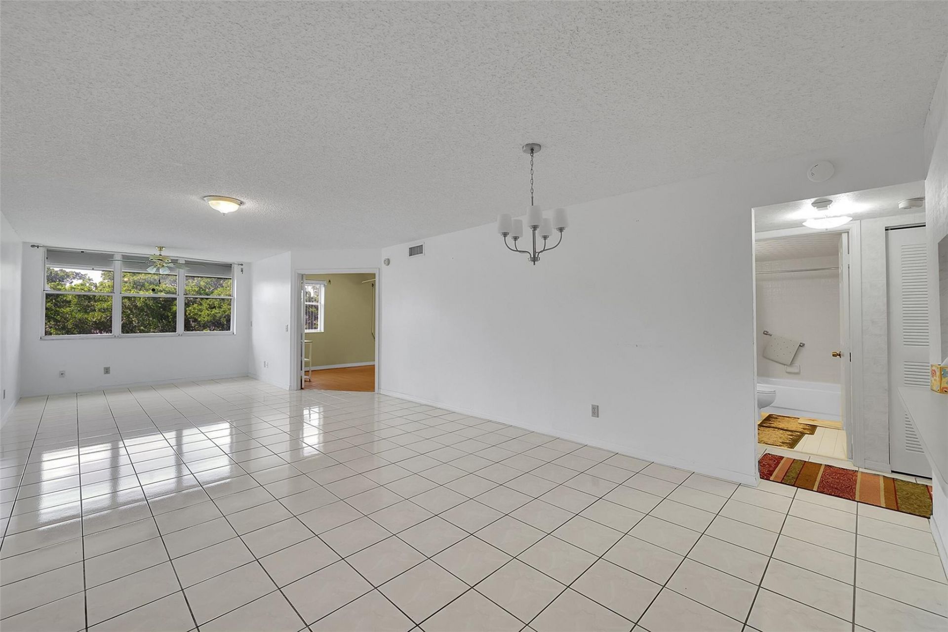 10369 NW 24th Place, Unit 402, Sunrise, FL 33322 Photo