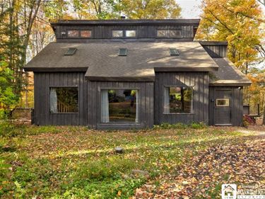 3381 Kickbush Gulf, Eden, NY 14057