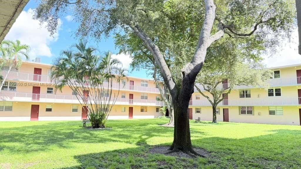 7175 Orange Dr, Unit 306H, Davie, FL 33314 Photo