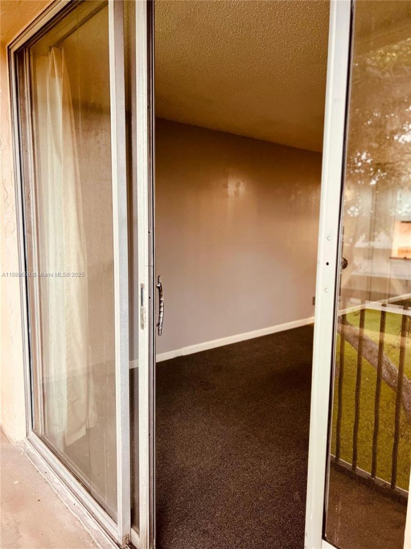 7175 Orange Dr, Unit 306H, Davie, FL 33314 Photo