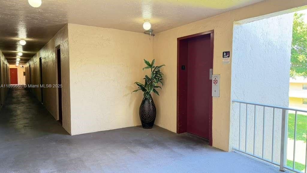 7175 Orange Dr, Unit 306H, Davie, FL 33314 Photo