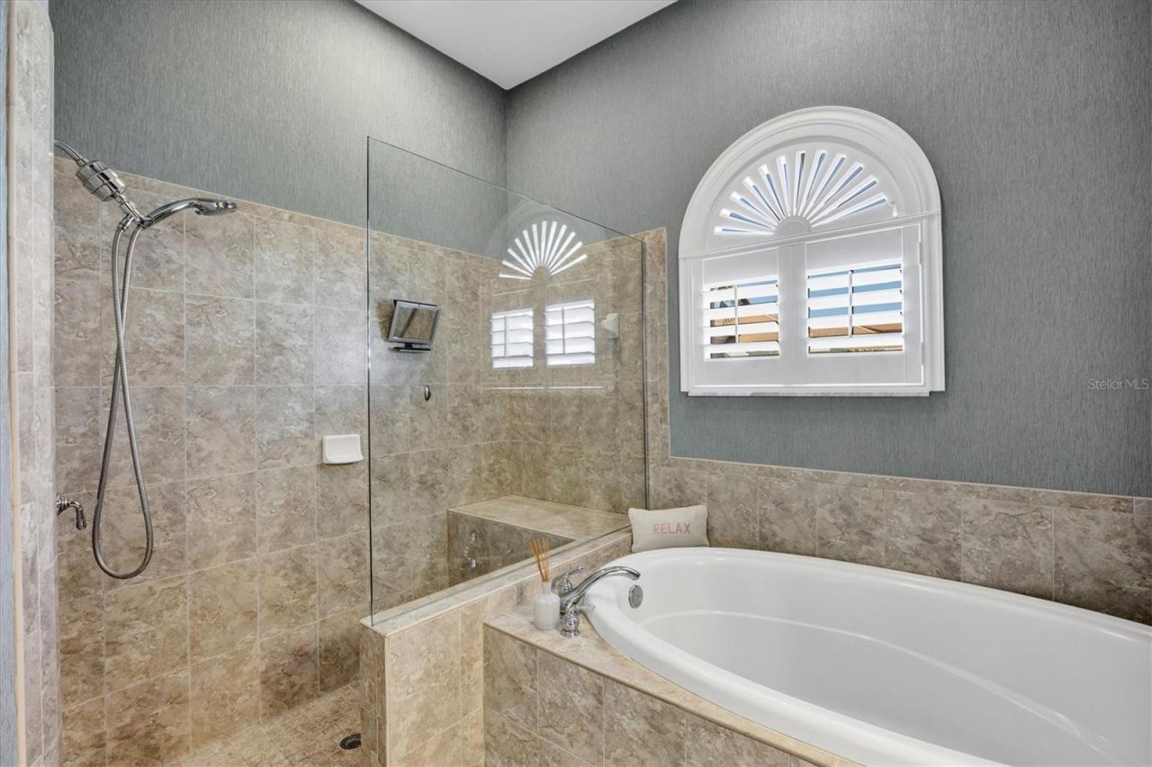 12622 Safe Harbour Drive, Cortez, FL 34215 Photo